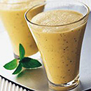 Energizujúce smoothie so zeleným čajom